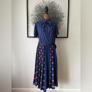 EVA MENDES stripe and lip print shirt dress